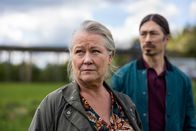 Detective No. 24 – Inspektorin Lena (Anna Bjelkerud) und ihr Kollege Mats (Kristofer Kamiyasu) versuchen, den Fall der vermissten Anna zu lösen.