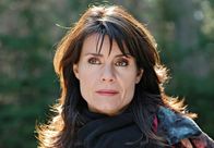 Sturm der Liebe – ARD STURM DER LIEBE FOLGE 1293 Uhr im ERSTEN. Barbara (Nicola Tiggeler) wiegt sich in Sicherheit, was ihre Zusammenarbeit mit Götz betrifft.