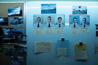 Mayday - Alarm im Cockpit – Die Ermittler untersuchen die Hintergründe der beiden Flugzeugbesatzungen, die in einen tödlichen Zusammenstoß über Süddeutschland verwickelt waren, um besser zu verstehen, warum sie den Unfall nicht vermeiden konnten, obwohl beide Flugzeuge mit einem Kollisionswarnsystem ausgestattet waren. (Cineflix 2024/Shay Markowitz)