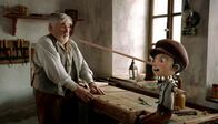 Pinocchio – Was für eine Überraschung: Die Holzfigur, die Geppetto (Mario Adorf) geschnitzt hat, kann sprechen. Und beginnt Pinocchio zu lügen, wächst seine Nase.