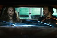 No Activity – Gary (George Basil, l.); Chief (Angus Sampson, r.)