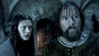 Ronja Räubertochter – Was tun mit Ronja? Hauptmann Mattis (Christopher Wagelin) und seine Frau Lovis (Krista Kosonen) sind ratlos.