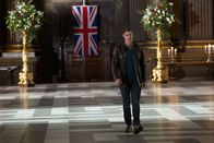 The Royals – Während sich Robert (Max Brown) auf seinen großen Tag vorbereitet, ist es für Liam nicht leicht, Kathryn an seinen Bruder zu verlieren ...