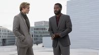 Tenet – Haben es mit einer Kriegserklärung aus der Zukunft zu tun, v.li.: Robert Pattinson als Neil, John David Washington als Protagonist