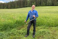 Ich, Bauer – Jakob Schabernig beim Mähen mit der Sense