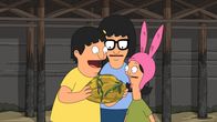 Bob's Burgers – Machen am Strand eine interessante Entdeckung - und wittern Profit: Gene (l.), Tina (M.) und Louise (r.) ...