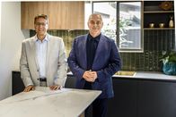Unser Traumhaus: Umzug oder Umbau? – Andrew Winter (l.); Neale Whitaker (r.)