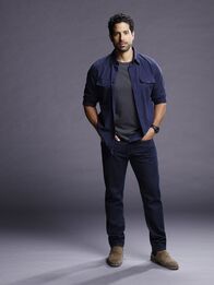Criminal Minds – (12. Staffel) - Immer im Einsatz für Gerechtigkeit: Luke Alvez (Adam Rodriguez) ...
