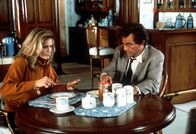 Columbo – Helen Shaver (Vivian), Peter Falk (Insp. Columbo).