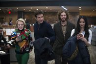 Office Christmas Party – Da freut sich aber jemand auf die Weihnachtssause! (v.l.n.r. Kate McKinnon, Jason Bateman, T.J. Miller, Olivia Munn)