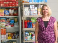 Couponing Extrem – Heather with stock pile.
