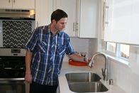 Die Super-Makler - Top oder Flop? – Tarek geht bis an seine körperlichen und seelischen Grenzen, um das ersteigerte Haus in einen Goldschatz zu verwandeln. Werden sie trotzdem bei diesem Projekt einen herben Verlust hinnehmen müssen?