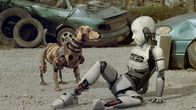 Annedroids – Fangs hat PAL (Millie Davis) bei einem „Einbruchsversuch“ gestellt.