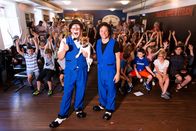 Checker Tobi – Tobi will ein ganzes Theater voller Kinder zum Lachen bringen und Clown Tonito zeigt ihm, wie das geht.