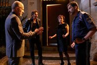 Die Liesl von der Post – v.li.: Bernhard Gapp (Simon Hatzl), Mike Donath (Christopher Schärf), Dietlinde Möschl (Wiltrud Schreiner), Magnus Tröger (Marcel Mohab)