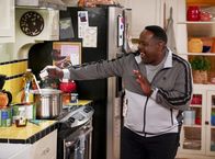 The Neighborhood – Calvin Butler (Cedric the Entertainer)