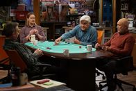 Last Man Standing – (im Uhrzeigersinn) Mike (Tim Allen); Kyle (Christoph Sanders); Joe (Jay Leno); Ed (Hector Elizondo)