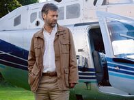Kommissar Wallander – Der reiche Philanthrop Alfred Harderberg (Rupert Graves) hat etwas zu verbergen.