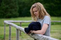 Süßer Rausch – Julia (Leslie Malton) möchte endlich alles gut machen und stürzt sich dabei endgültig ins Unglück.