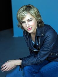 Monk – (3. Staffel) - Natalie Teeger (Traylor Howard) ist Monks persönliche Assistentin, auf die er sich immer verlassen kann ...