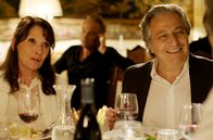 Monsieur Claude 2 – Claude Verneuil (Christian Clavier) und seine Frau Marie (Chantal Lauby) steht eine Überraschung bevor.