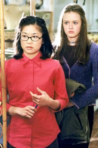 Gilmore Girls – (v.li.) Keiko Agena (Lane Kim), Alexis Bledel (Lorelai 'Rory' Leigh Gilmore).