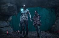 65: The End Is Only the Beginning – Mills (Adam Driver) und Koa (Ariana Greenblatt)
