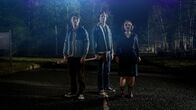 Dark Encounter – v.l.n.r.) erblicken die übernatürlichen Lichter.