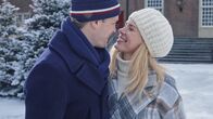 Maxima – Maxima (Delfina Chaves) und Alex (Martijn Lakemeier) finden ihr Glück in Den Haque.