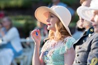 Sharp Objects – Sharp Objects (2018)