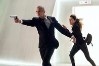 Hitman: Agent 47 – Agent 47 (Rupert Friend, l.) macht sich auf die Suche nach Katia (Hannah Ware, r.), der Tochter des Erfinders des "Agentenprogramms", um eine negative Umgestaltung des Programms zu verhindern, doch auch der böse Geschäftsmann LeClerq ist ihr auf den Fersen ...