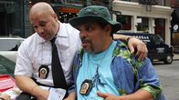 Puerto Ricans in Paris – Eddie (Edgar Garcia) und Luis (Luis Guzmán)