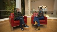 aspekte – Katty Salié spricht mit Cyberpunk und Autor Douglas Rushkoff über sein neuestes Buch "Survival of the Richest".