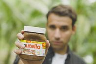 Greenwashed? – Palmöl ist eigentlich ein Segen für die Wirtschaft und die Kleinbauern in Malaysia, berichtet Galus Athoi von einer lokalen NGO. Doch die Rechte der Einheimischen seien durch die Massenproduktion in Gefahr.