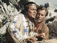 Winnetou 3 – L-R: Winnetou (Pierre Brice), Old Shatterhand (Lex Barker)