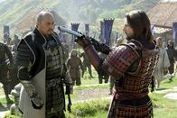 Last Samurai – From left to right: KEN WATANABE and TOM CRUISE in Warner Bros. Pictures' epic drama The Last Samurai, starring Tom Cruise. PHOTOGRAPHS TO BE USED SOLELY FOR ADVERTISING, PROMOTION, PUBLICITY OR REVIEWS OF THIS SPECIFIC MOTION PICTURE AND TO REMAIN THE PROPERTY OF THE STUDIO. NOT FOR SALE OR REDISTRIBUTION