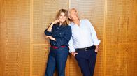Kim & Klaus – RUNDFUNK BERLIN-BRANDENBURG Spontan, lustig, herzlich und einzigartig in der Kombination: Das ist der neue, achtteilige Talk-Podcast "Kim & Klaus" von rbb 88.8. Kim Fisher und Klaus Wowereit läuten in den nächsten acht Wochen immer freitags mit spannenden Anekdoten aus ihrem Leben und einem ganz persönlichen Blick auf das Berliner Stadtgeschehen das Wochenende ein. Die erste Folge gibt es ab 1. November in der ARD Audiothek. Der Trailer ist bereits online.  