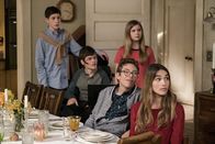 Speechless – (v.l.n.r.) Ray DiMeo (Mason Cook); JJ DiMeo (Micah Fowler); Dylan DiMeo (Kyla Kenedy); Logan (Cole Massie); Taylor (Sedona James)