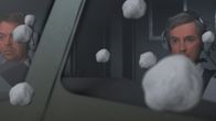 Mayday - Alarm im Cockpit – Hail hits the cockpit window, CGI image