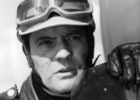 Polizeifunk ruft – Karl-Heinz Heß verkörpert den Streifenfahrer Walter Hartmann, einen ebenso tüchtigen wie sympatischen Polizeibeamten. (E.: 14.01.1970)
