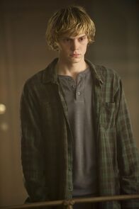 American Horror Story – Wird Tate Langdon (Evan Peters) endlich ins Jenseits gehen können?; Wird Tate Langdon (Evan Peters) endlich ins Jenseits gehen können?