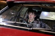 The Messenger - Seltsame Botschaften – Ein neuer Auftrag für Taxifahrer Ed Kennedy. Wie weit wird er gehen, um die Aufgaben, die ihm die Spielkarte stellt, zu erfüllen?