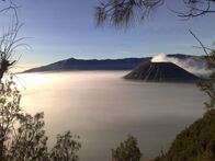 Die Entstehung der Erde – Trügerische Idylle im Bromo-Tengger-Semeru National Park.