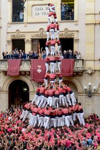 GEO Reportage – Die Castells, die Menschentürme, erleben in Katalonien goldene Zeiten.