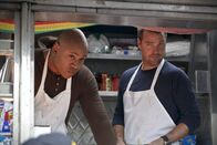 Navy CIS: L.A. – Ermitteln undercover in einem neuen Fall: Callen (Chris O'Donnell, r.) und Sam (LL Cool J, l.) ...