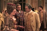 Licht – L-R: Maria Theresia "Resi" Paradis (Maria Dragus), Franz Anton Mesmer (Devid Striesow), Joseph Anton Paradis (Lukas Miko).