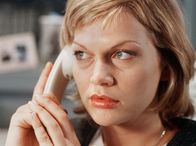 Tatort – NDR Fernsehen TATORT, "Trittbrettfahrer" Uhr. Kripo-Sekretärin Lissy (Anna Loos) ermittelt auf eigene Faust und führt ihre Chefs auf eine heisse Spur.