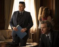 Madam Secretary – Kat Sandoval (Sara Ramirez, l.); Jay Whitman (Sebastian Arcelus, r.)