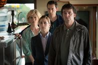 Silent Witness – (v.l.n.r.) Dr. Nikki Alexander (Emilia Fox); DS Sally Kirchner (Morven Christie); Jack Hodgson (David Caves); DI John Brooke (Sean Gallagher)