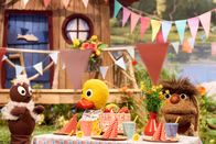 Unser Sandmännchen – Pittiplatsch hat aber Punkt Nachmittag erst Geburtstag.